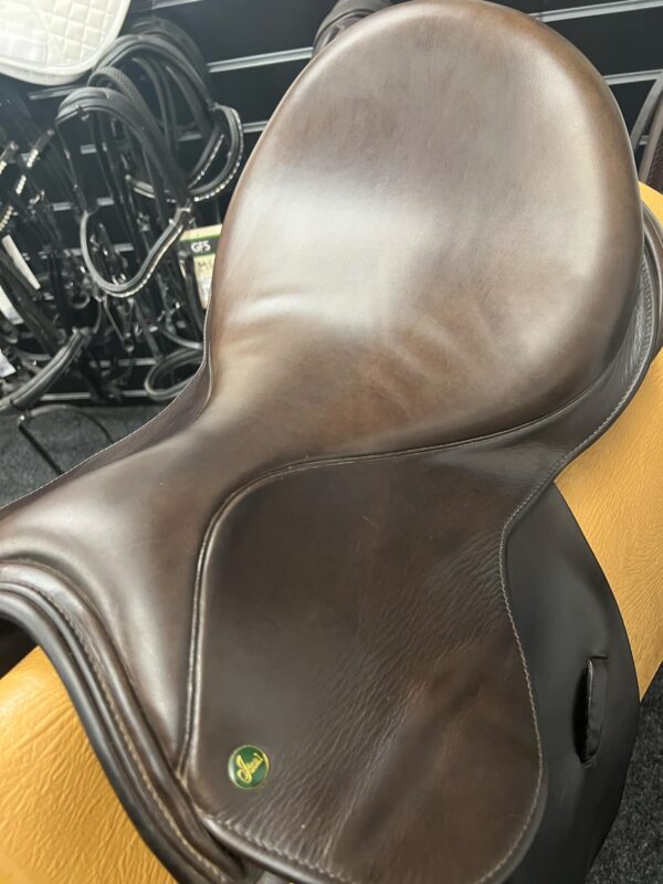 17" Ideal GP Saddle Wide Seat & Wide Fit - Image 6