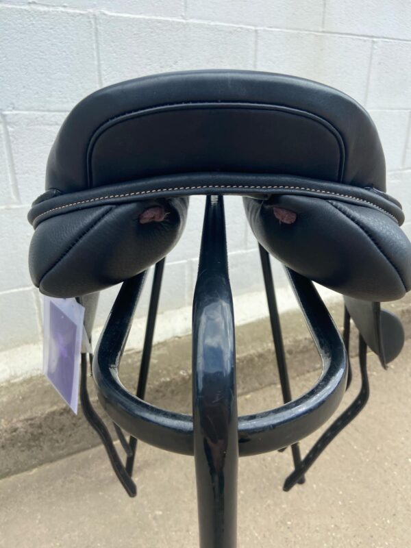 17" Cavaletti Collection Dressage Saddle - Image 5