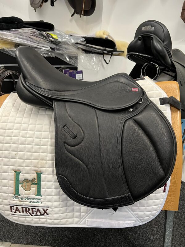 17" GFS Monarch Cob Jump Saddle - Image 2